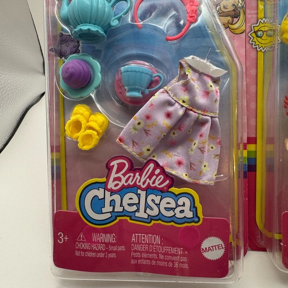 1039-MOC Barbie Chelsea Accessory Packs Tea Party & Beach Party Unopened Package - Picture 2 of 9